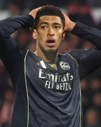 开运体育官方网站-两连跌！22岁贝林身价再跌2000万降至1.4亿，去年巅峰身价1.8亿欧